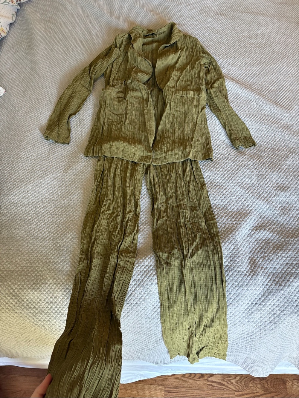 Olive Green Crinkle Wide-Leg Pants and Blazer